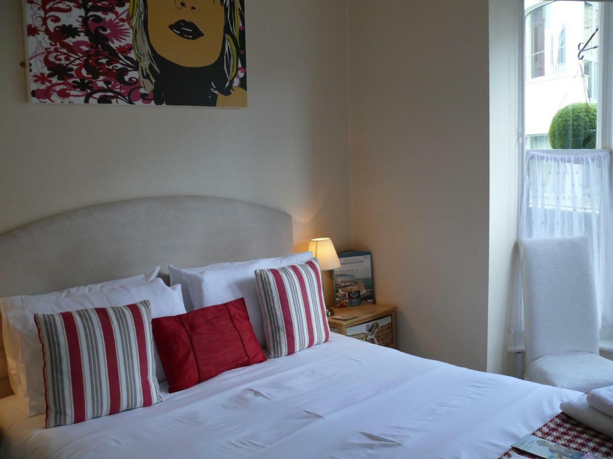 Hotel Bow Street Runner Hove Esterno foto